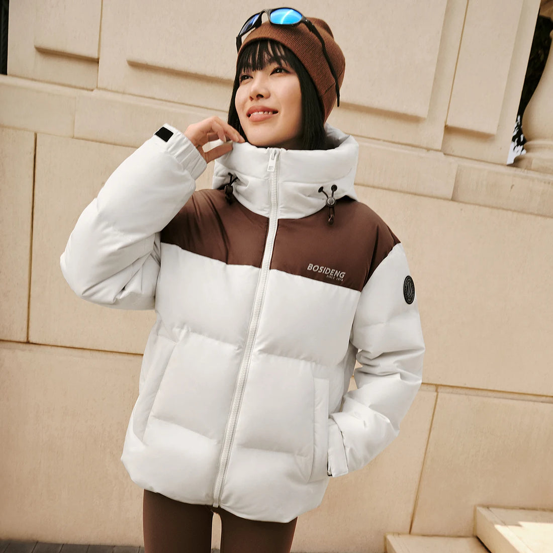 Bosideng Unisex Hooded Short Puffer Jacket Windproof Warm Winter Coat With Inner Pocket And Adjustable Cuffs For Outdoor Street