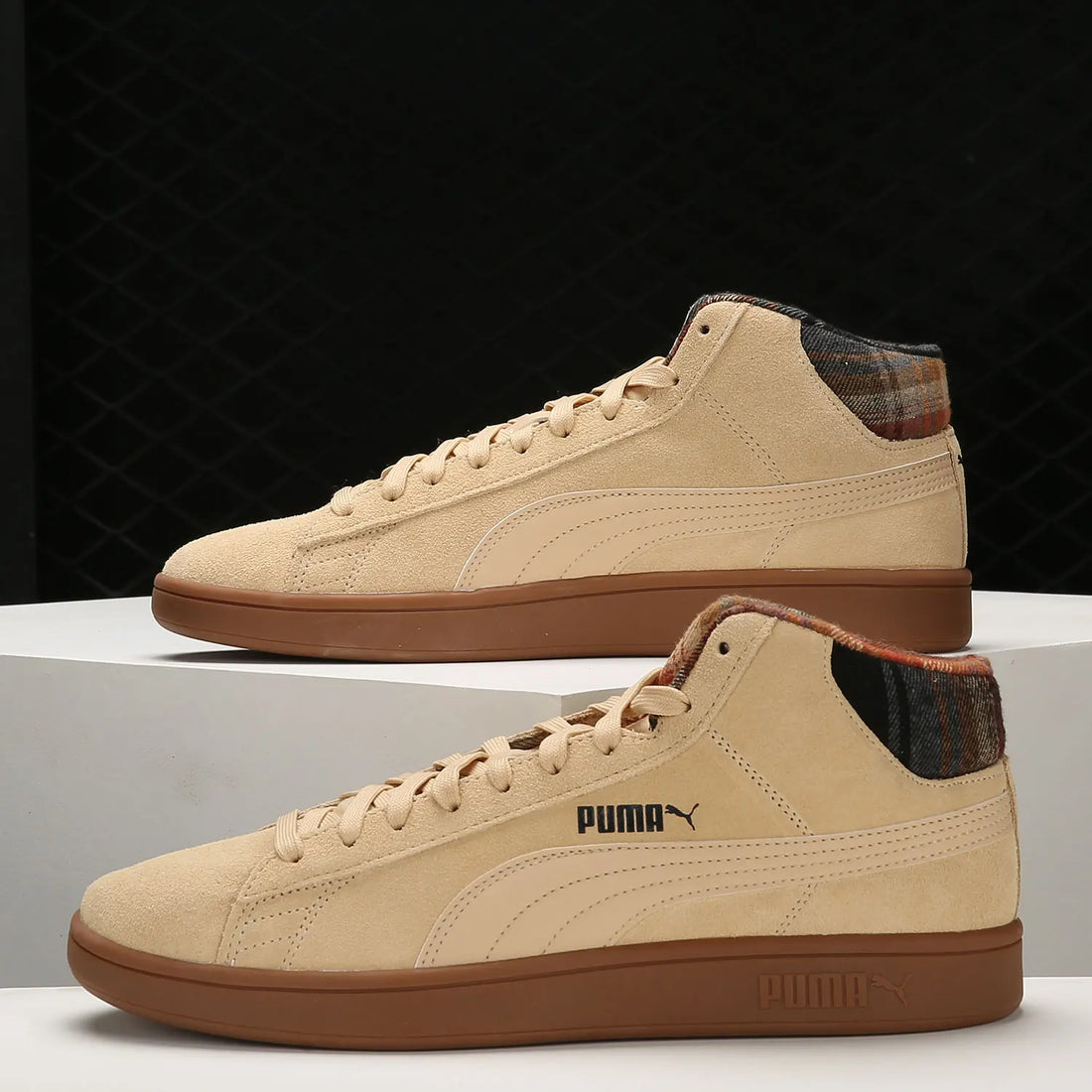 Puma Authentic Smash Unisex Comfortable Breathable Casual Shoes 385174-02