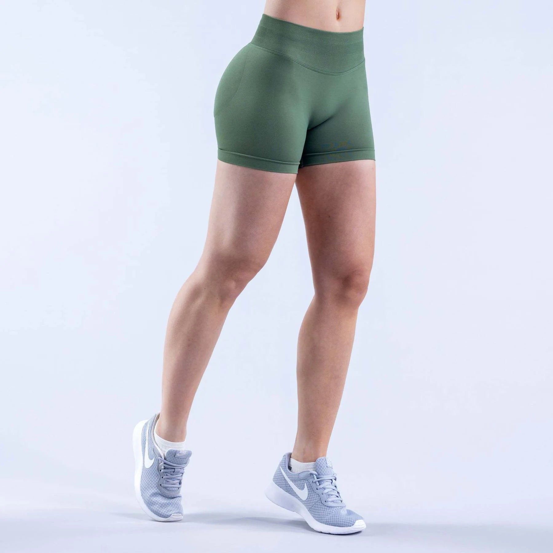 LOGO Tight High Waist Hip Lifting Yoga Pants Seamless Breathable Quick-drying Naked-feeling Sports Fitness Three-point Shorts