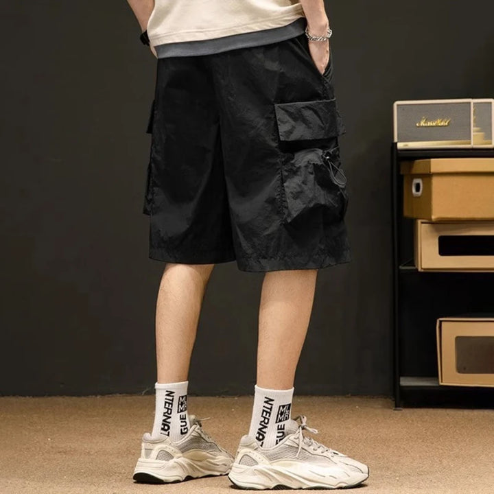 LUZHEN 2026 Summer Stylish Multi Pockets Decorate Straight Casual Shorts Men's Handsome Elastic Waist Outdoor Cargo Pants JY8173