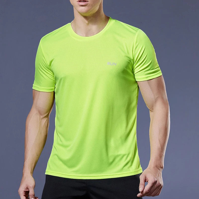 Men Short Sleeve Sport t Shirt Quick Dry Running t-Shirt Man Clothes Breathable Fitness Shirt Top Ice Silk Gym Football Jerseys
