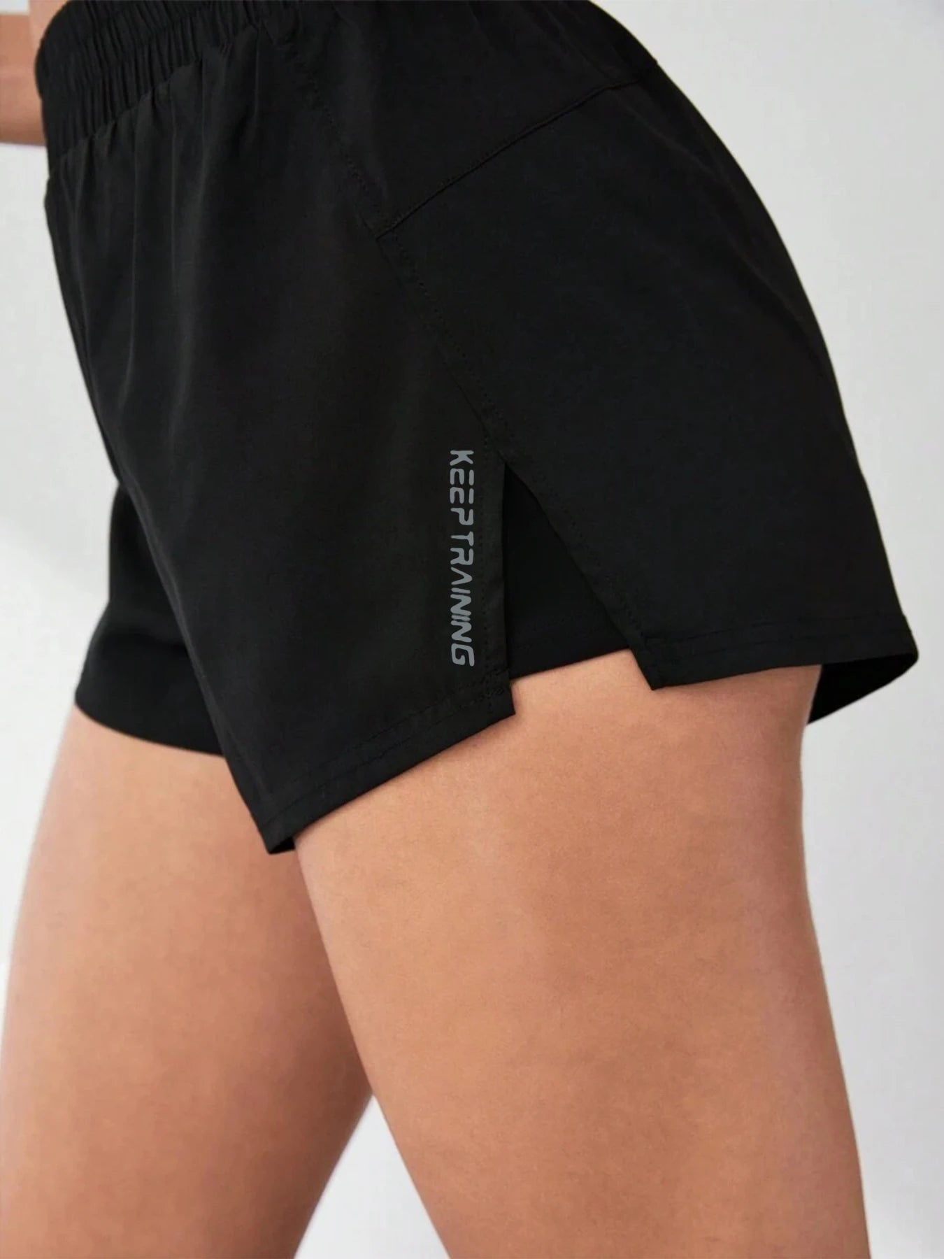 2026 New Style Faux Two-Piece Anti-Exposure Yoga Shorts Sports Shorts Running Fitness Tennis Casual Basic Sports Pants Women's Tahsi Fashion House