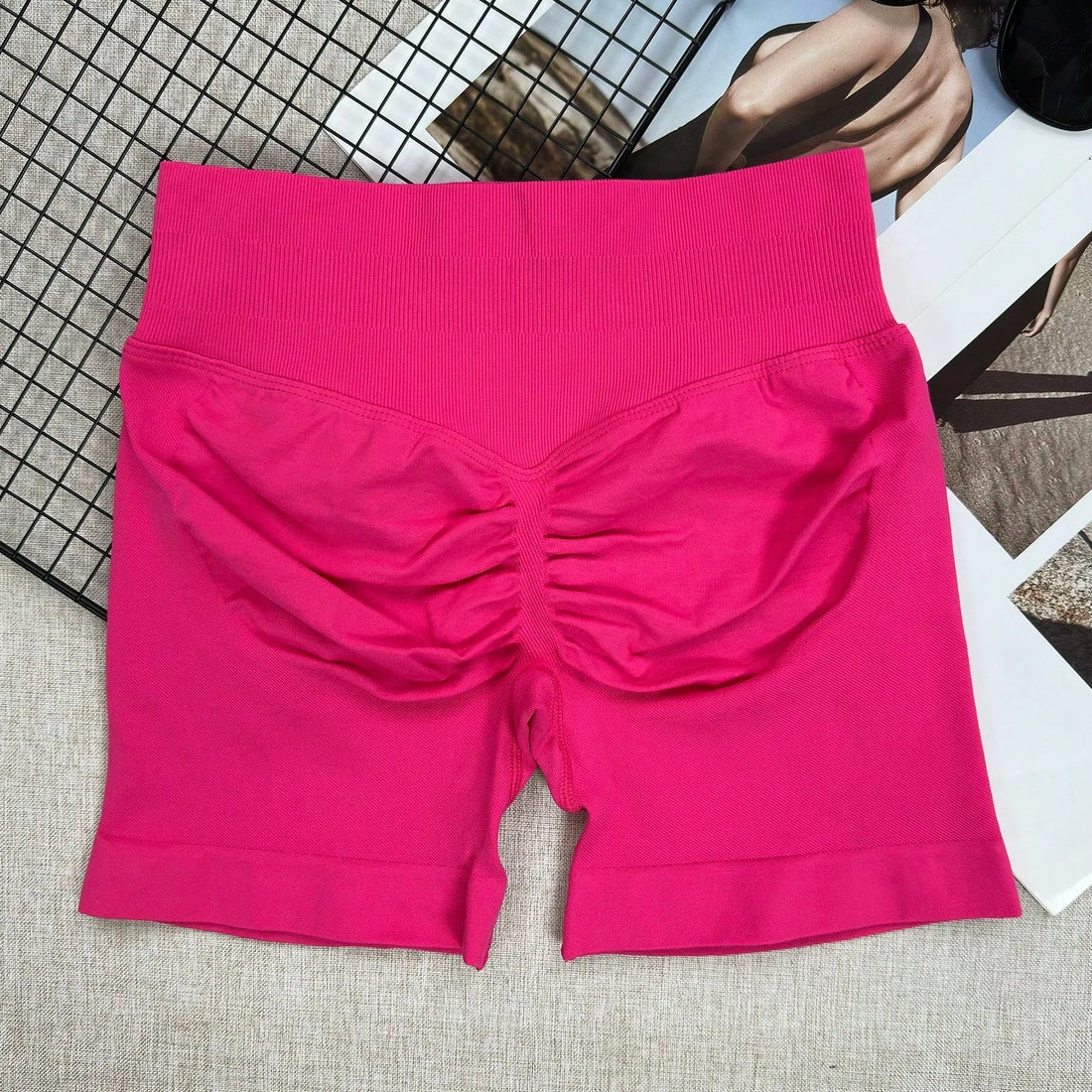 Seamless Yoga Workout Shorts for Women Low Waist Butt Lift Biker Shorts Gym Fitness Activewear Sports Training Shorts