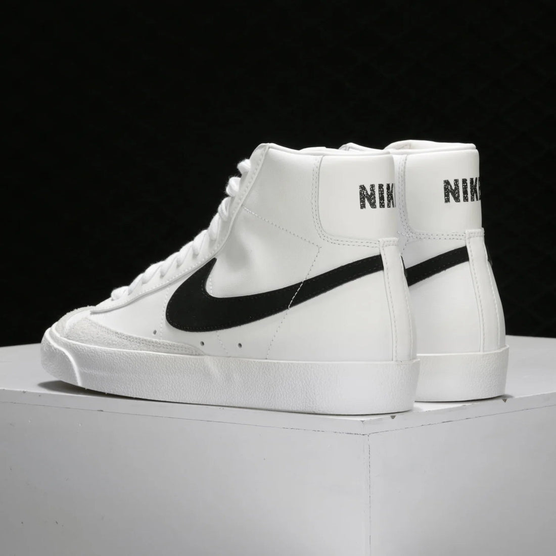 Nike Official Authentic BLAZER MID '77 Men's and Women's Casual Comfortable Sneakers BQ6806-100 ATFH