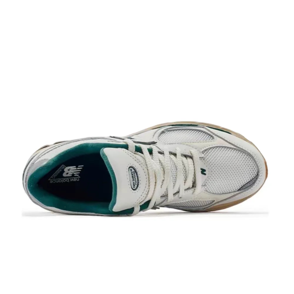 New Balance 2002R Retro, Minimalist, Breathable, Soft, Versatile, Supportive Low-Top Running Shoes for Men, Gray M2002RGS