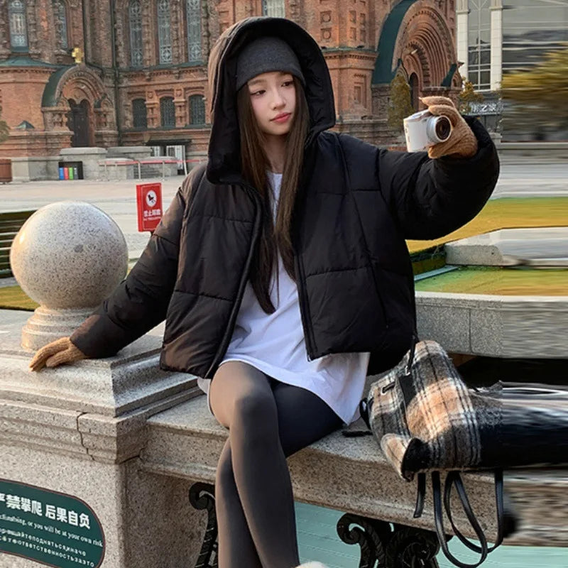Two-Tone Cotton Padded Jacket 2025 Winter Short Hooded Coat Women Loose Thickened Casual Parka with Drawstring Hem Petite Sizes
