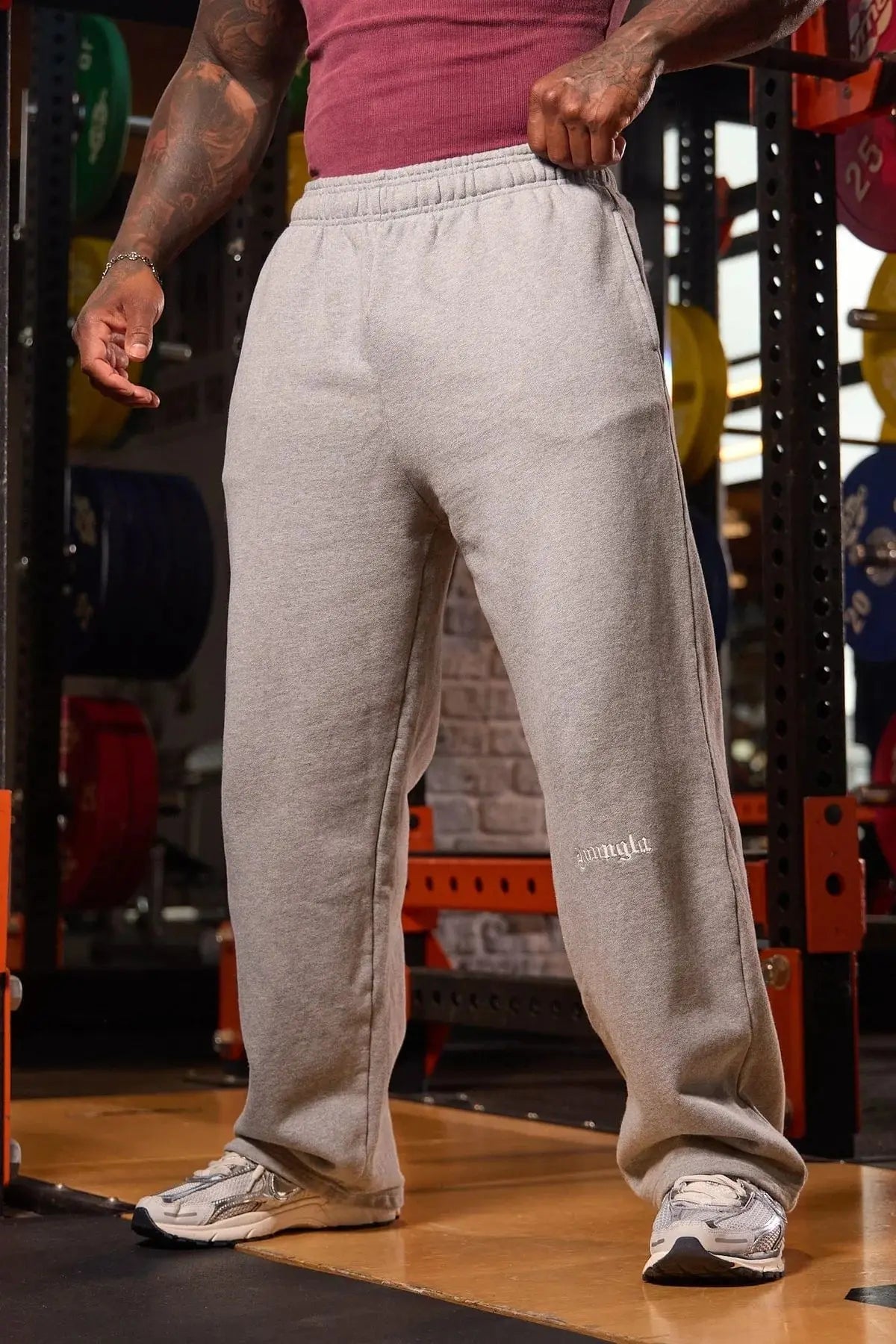 American style new men's sports pants, jogging, muscle fitness, letter embroidery, straight casual long pants