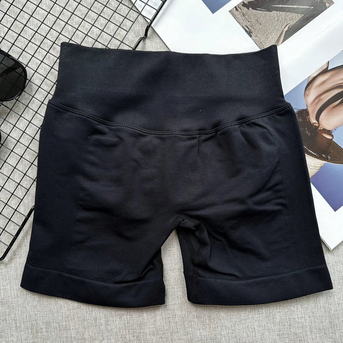 Seamless Yoga Workout Shorts for Women Low Waist Butt Lift Biker Shorts Gym Fitness Activewear Sports Training Shorts