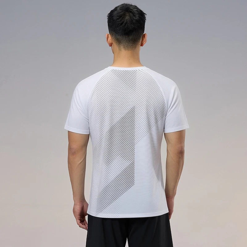 Quick Dry Running T-shirt Men Gym Sports Shirt Comfortable Breathable Outdoor Hiking Fitness Jogging Top