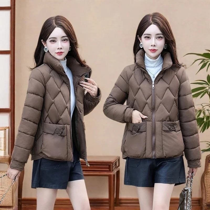 New Short Parka Coat Standing Collar Thicken Down Cotton Jacket Winter Warm Bread Jackets Korean Women Receive High Praise ATFH