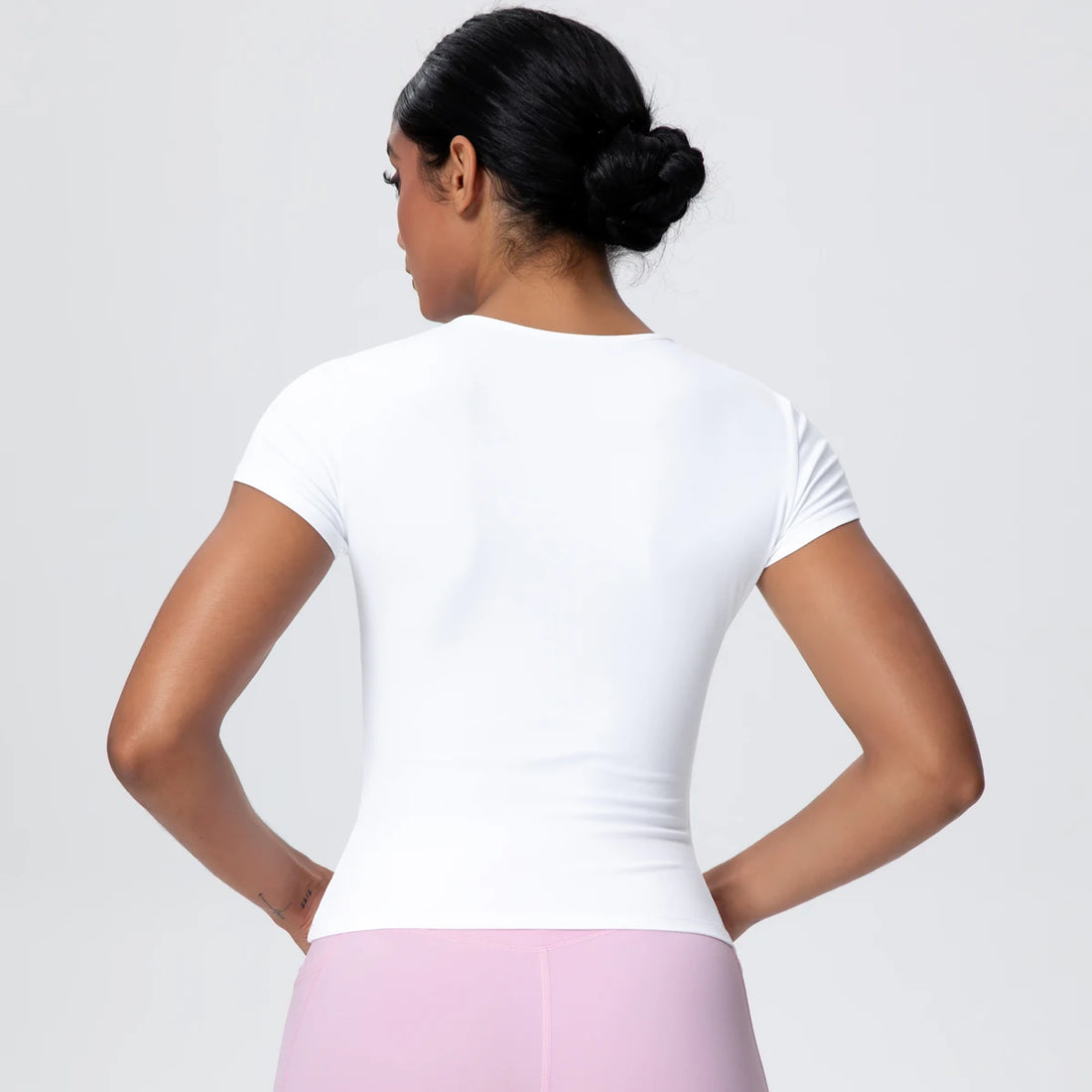 1 PC Solid Color Scrunch Slim Casual Yoga T-Shirt Gym Sports Running Shirts for Woman Fitness Training Breathable Naked Feel Top - ATFH