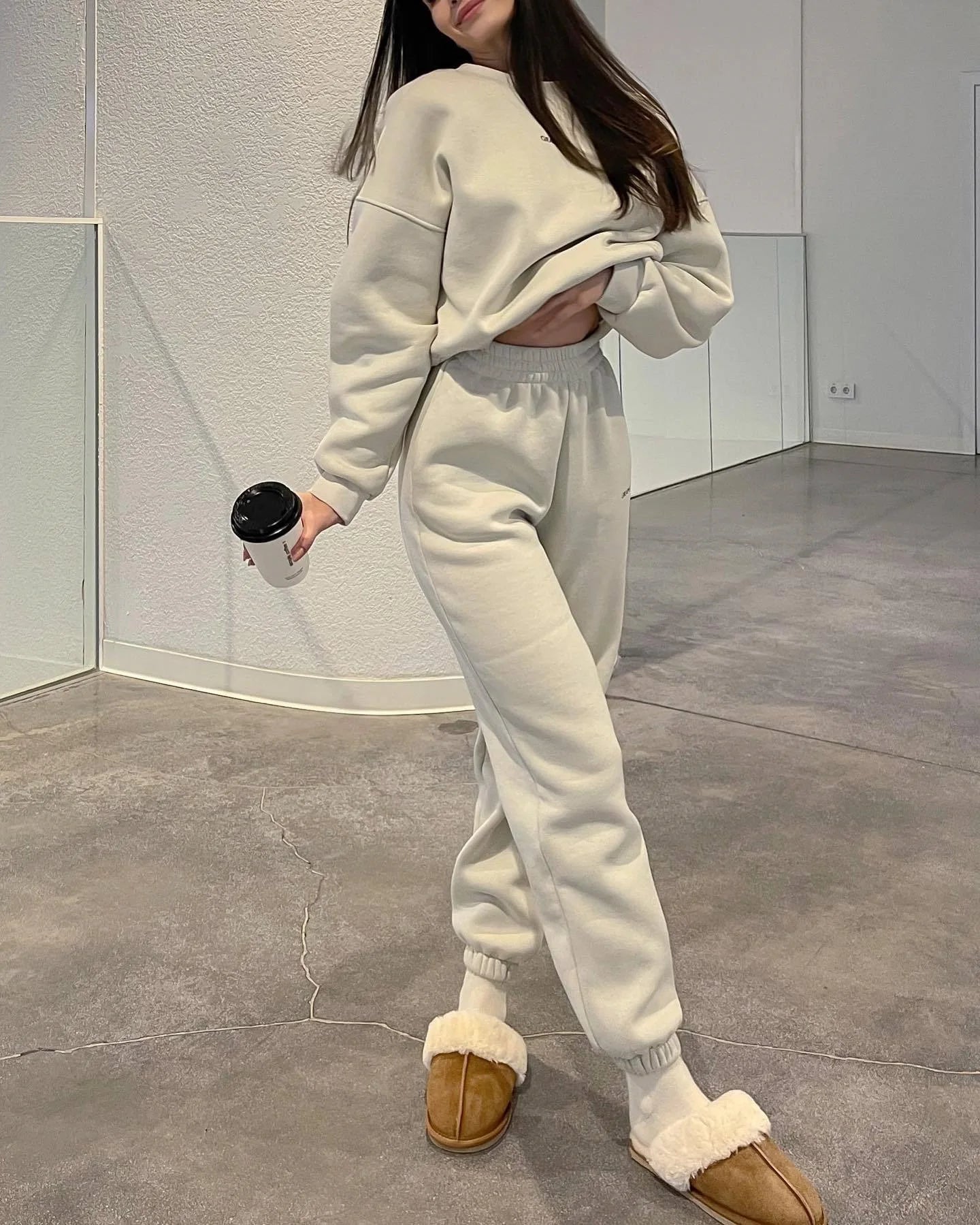 Fashionable Casual Sweatshirt Set Women's Street Style Spring Autumn Two-Piece Suit Comfortable Breathable Sportswear