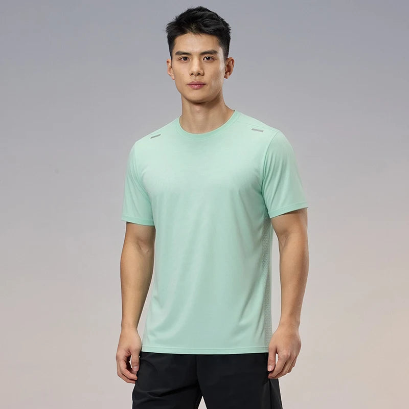 Quick Dry Running T-shirt Men Gym Sports Shirt Comfortable Breathable Outdoor Hiking Fitness Jogging Top