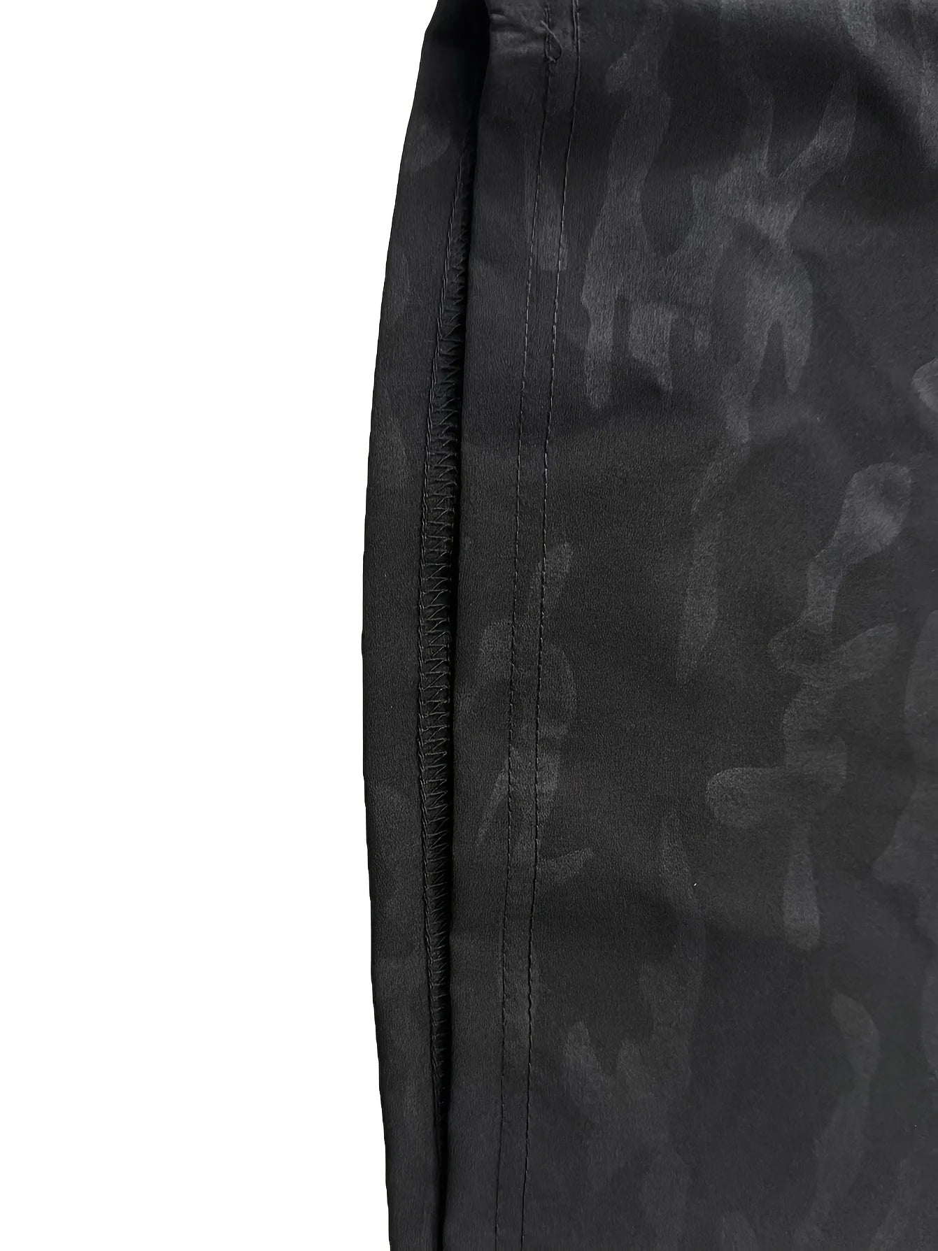 Men's breathable sports shorts