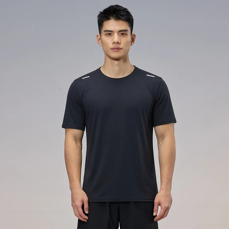 Quick Dry Running T-shirt Men Gym Sports Shirt Comfortable Breathable Outdoor Hiking Fitness Jogging Top