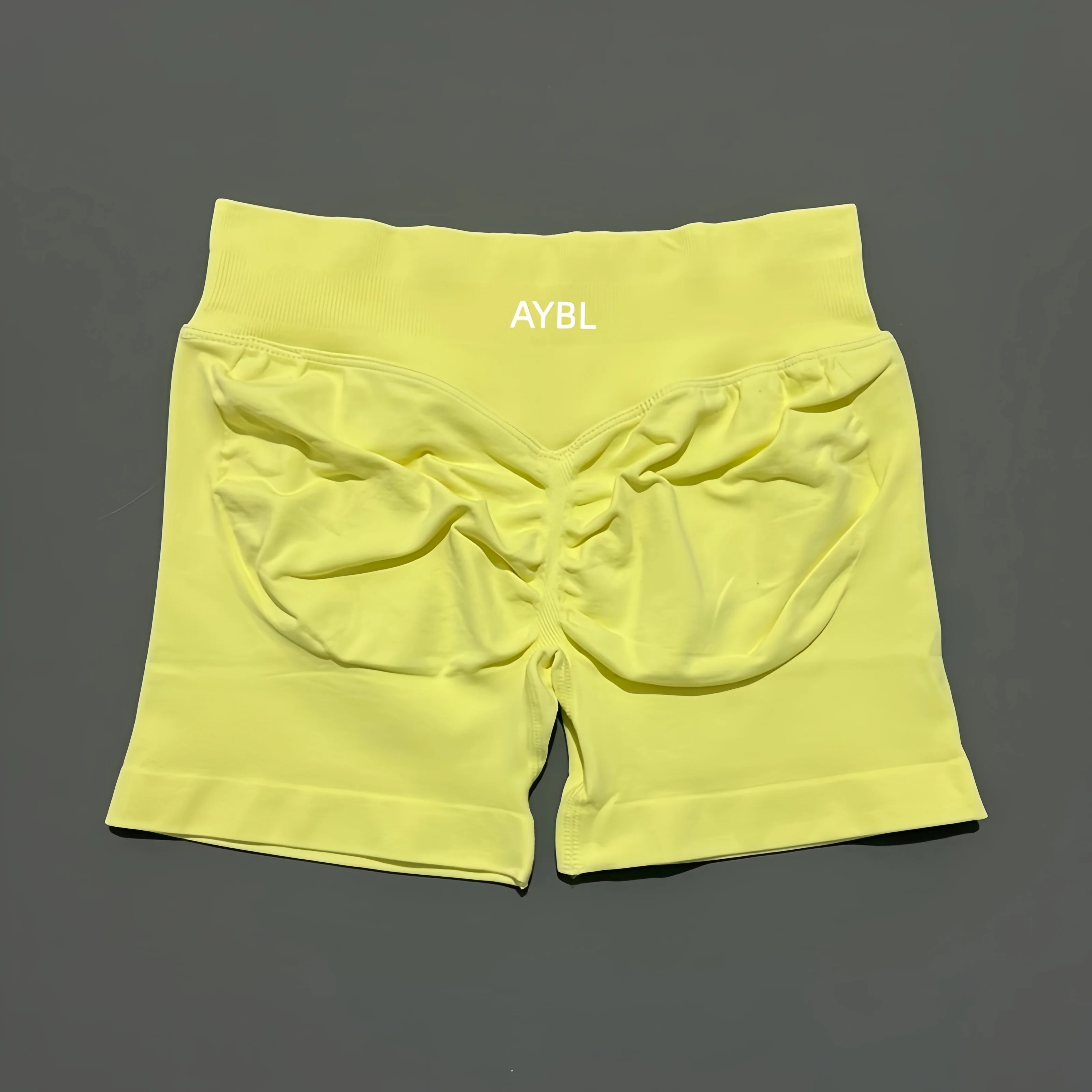 Fashion Shorts Low Waist Seamless Yoga Shorts Scrunch Bum Gym Shorts Women Workout Biker Stretch Fitness Shorts Tahsi Fashion House