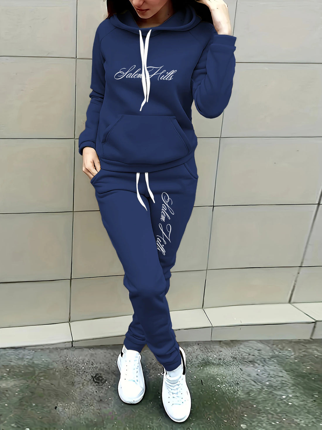 European and American Retro Style Letter-Printed Loose Oversized Hooded Sweatshirt for Women, a Must-Have for Autumn and Winter, Fleece-Lined and Thickened, European and American Trendy Style for Couples, Long-Sleeved Regular