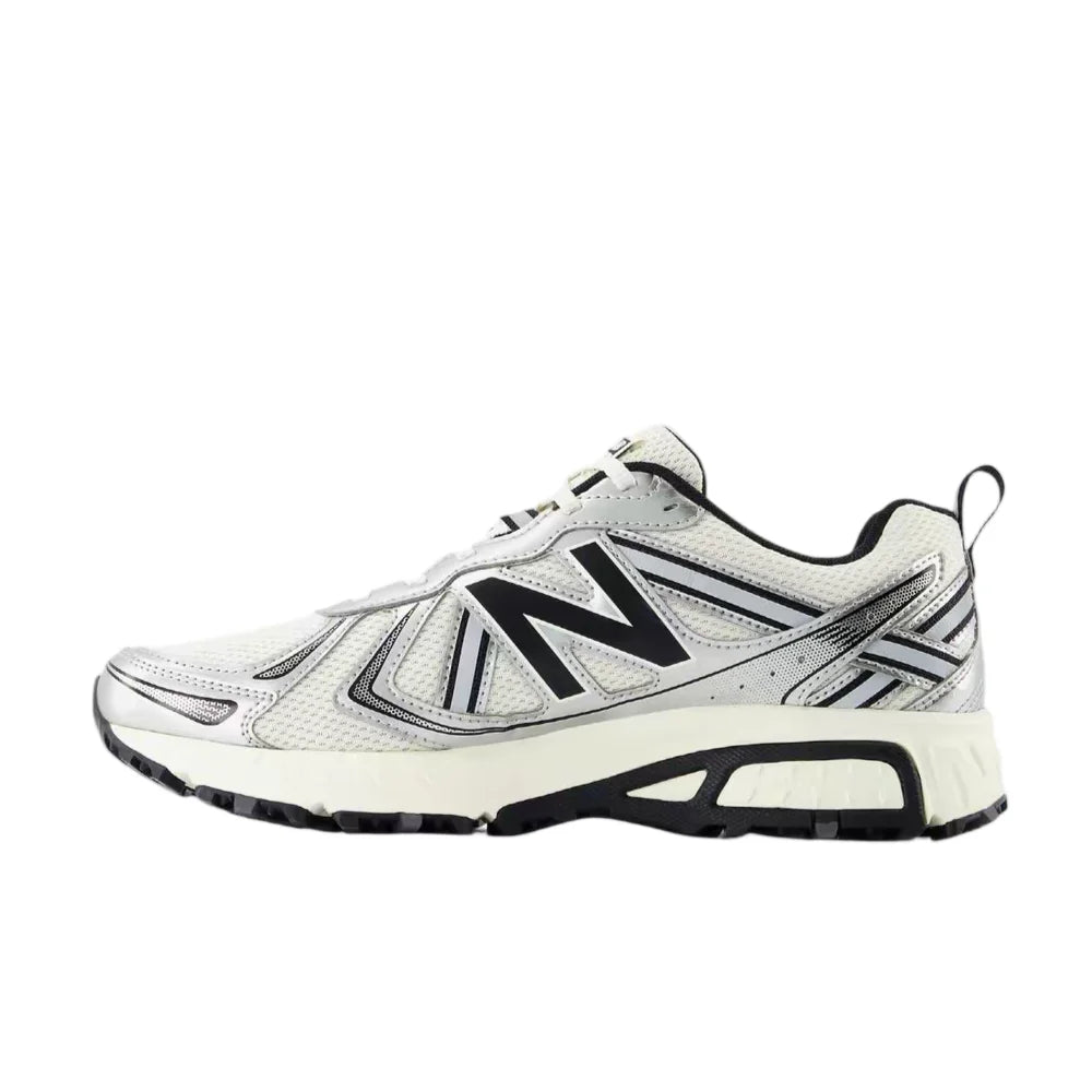 New Balance 410 Classic,Stylish,and Sophisticated Low-Top Training Shoes with Shock Absorption—Unisex, Silver and Black MT410GC5