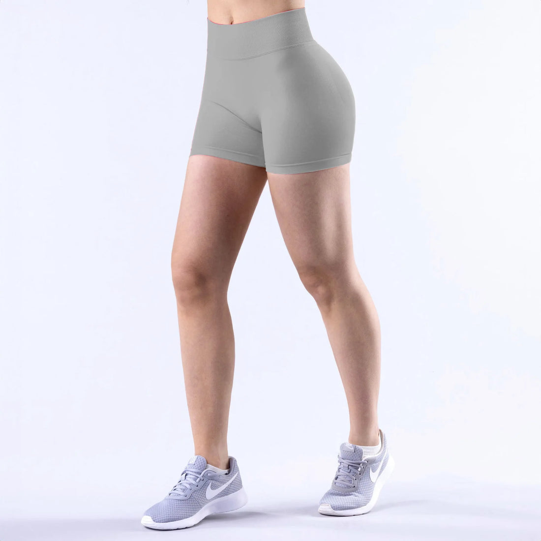 LOGO Tight High Waist Hip Lifting Yoga Pants Seamless Breathable Quick-drying Naked-feeling Sports Fitness Three-point Shorts