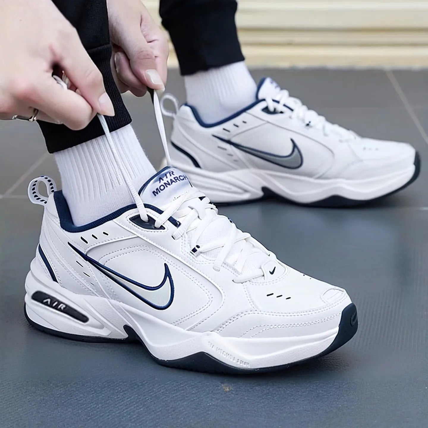 Nike Men's Shoes Air Monarch Iv Lightweight Casual Sports Shoes Breathable Cushioning Running Shoes ATFH