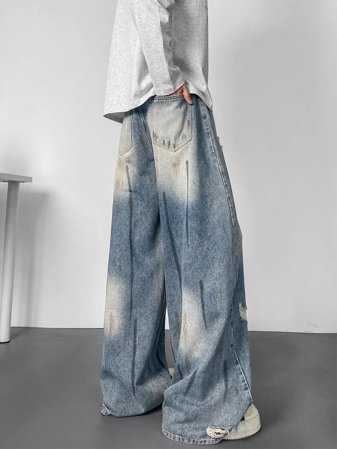 Men's Splashing Ink Graffiti Ripped Jeans Wide Leg Pants Summer Bottom Young Boy Casual Sweatpants Male High Waist Trousers ATFH