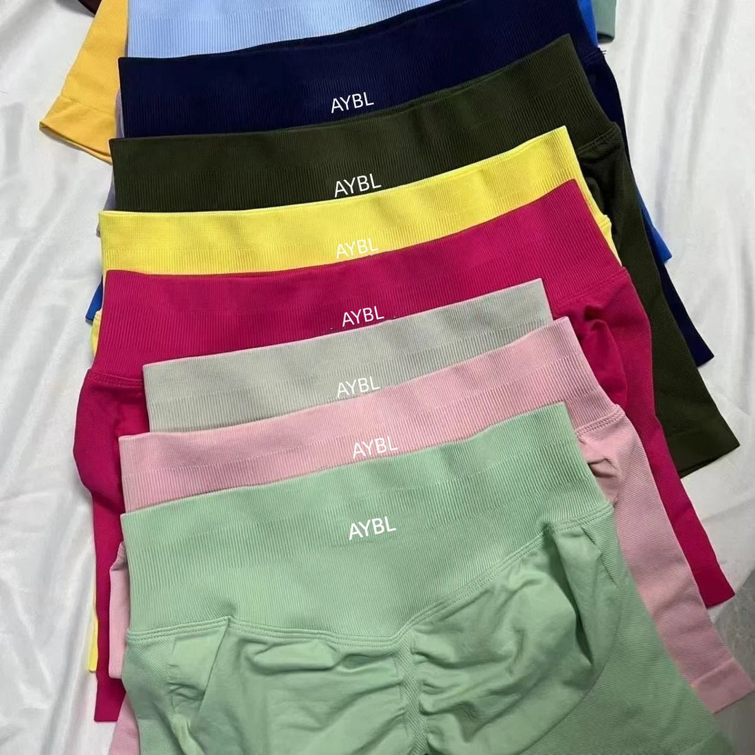 Fashion Shorts Low Waist Seamless Yoga Shorts Scrunch Bum Gym Shorts Women Workout Biker Stretch Fitness Shorts Tahsi Fashion House