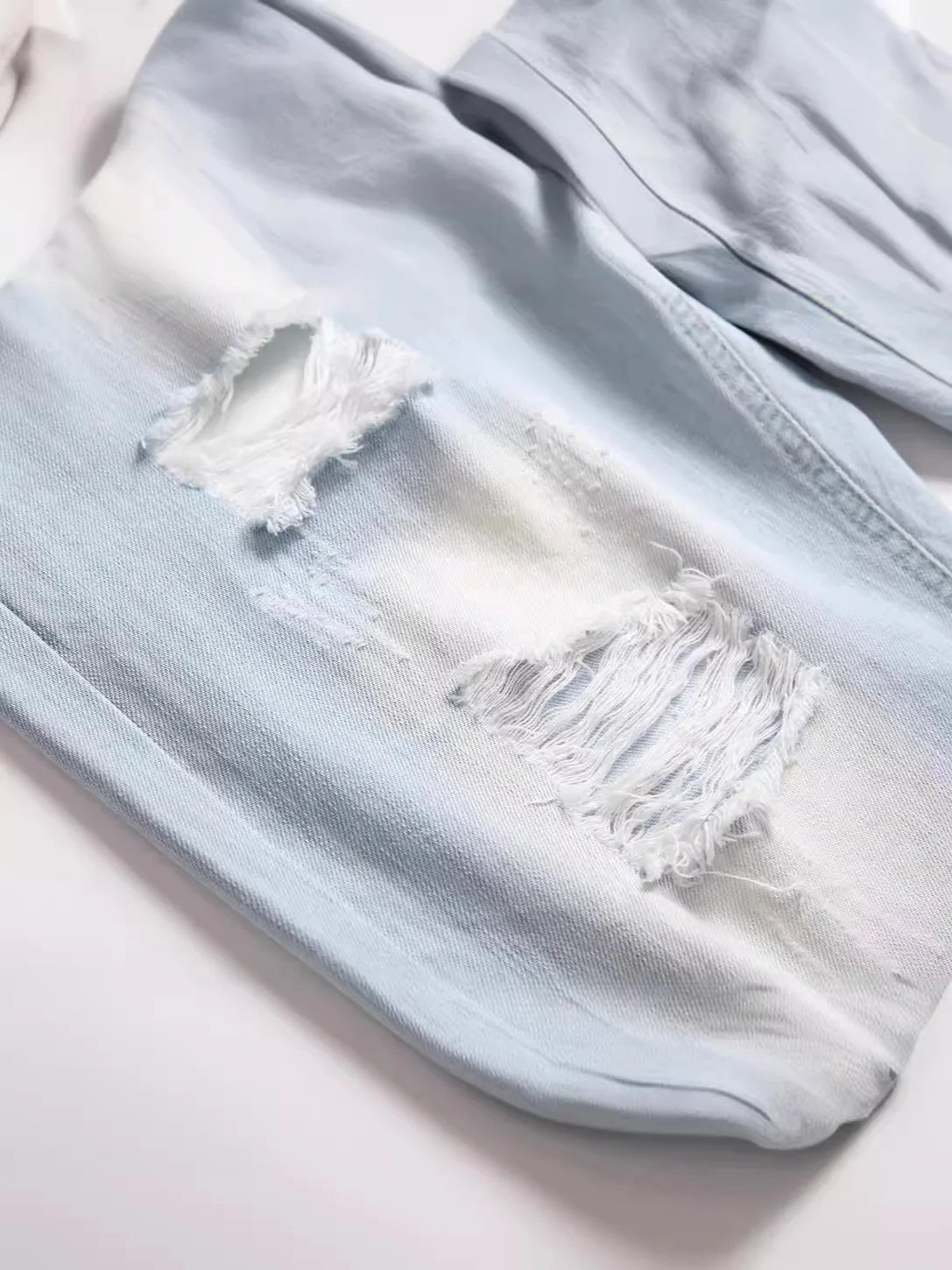 New Summer Men Blue Denim Shorts Italian Style Male Shorts Jeans High Quality Male Stretch Fit Ripped Denim Jeans Shorts Size 38 ATFH