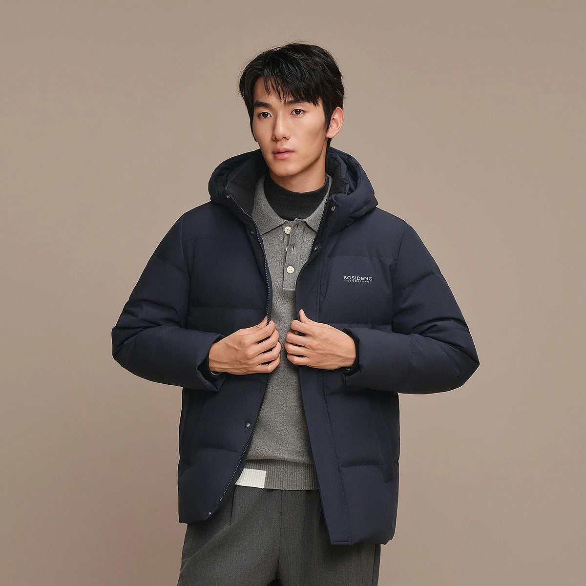 Bosideng Mens Short Hooded Down Jacket With Ribbed Cuffs High Neck And Double Placket For Windproof Warmth