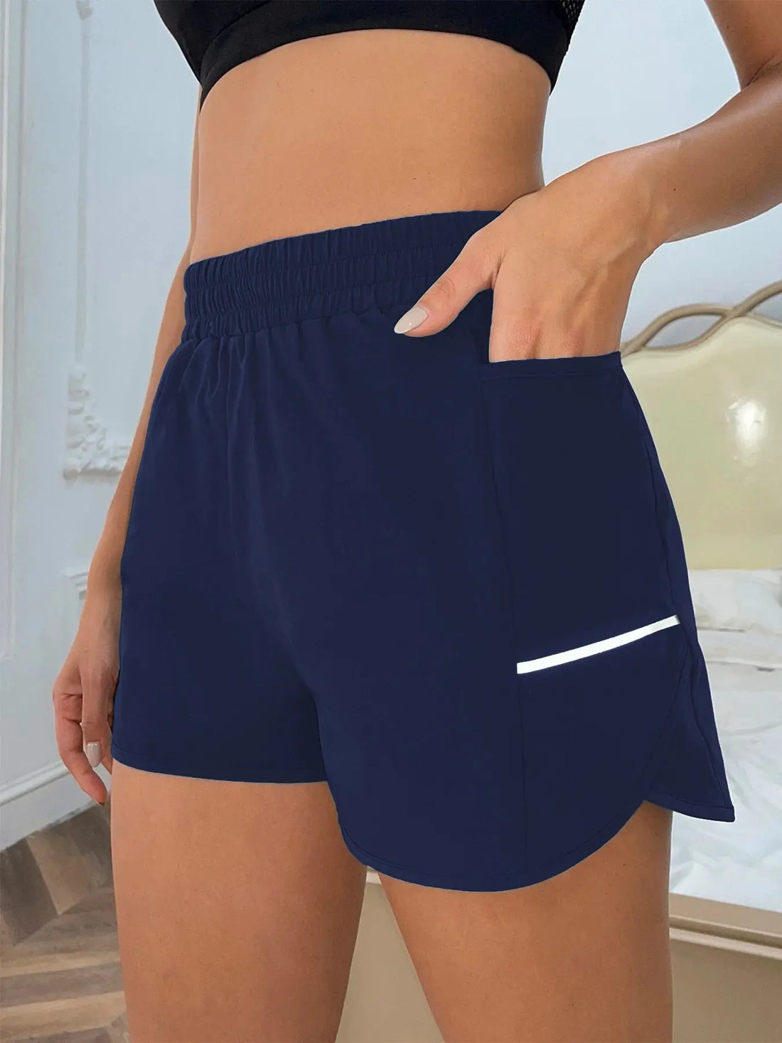 Women's new shorts with mobile phone pocket, elastic waist, sports belt, reflective strips, casual fashion sports shorts Tahsi Fashion House