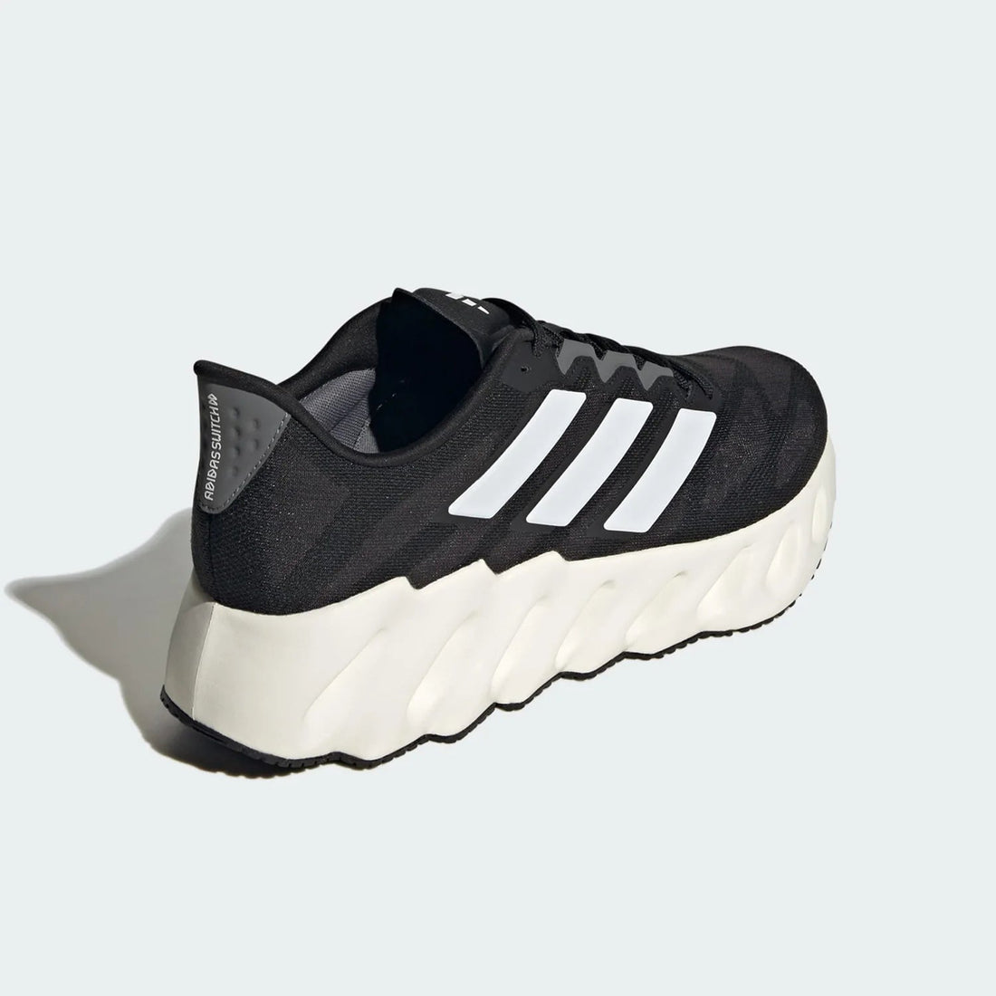 Adidas genuine SWITCH FWD Men's Cushioned Lightweight Running Shoes ID1780 ATFH