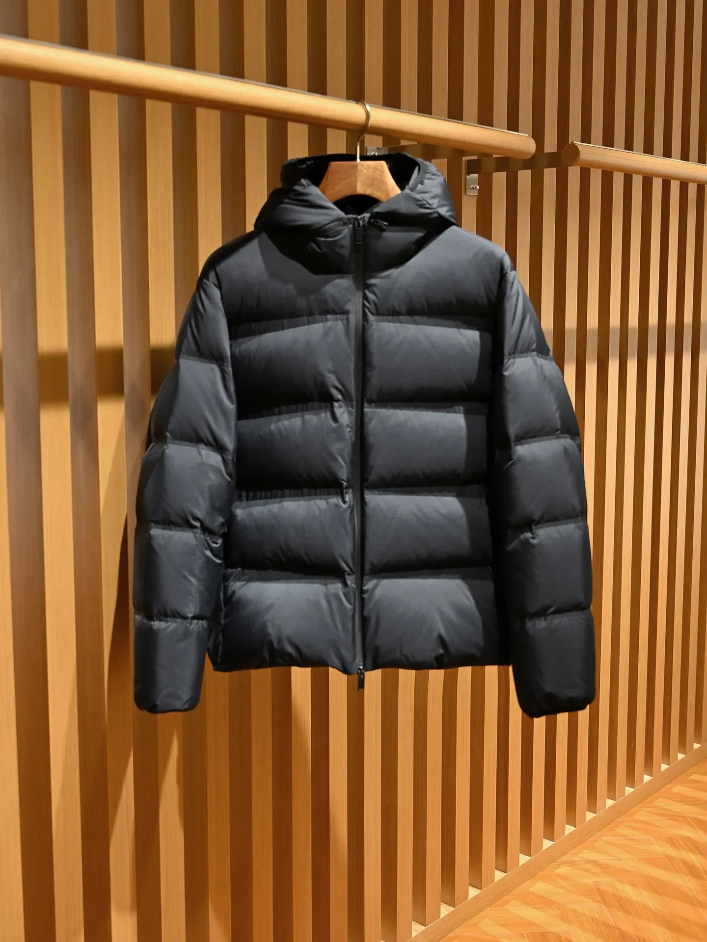 Nylon three-proof fabric, Liuqiao 90 white goose down warm detachable hooded down jacket for men
