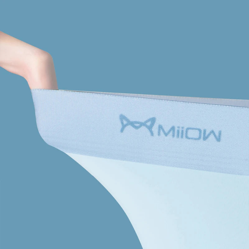 MiiOW 4Pcs Ice Silk Men Boxer Shorts Graphene Antibacterial Men Underwear Man Underpants Seamless Breathable Mens Panties L-5XL