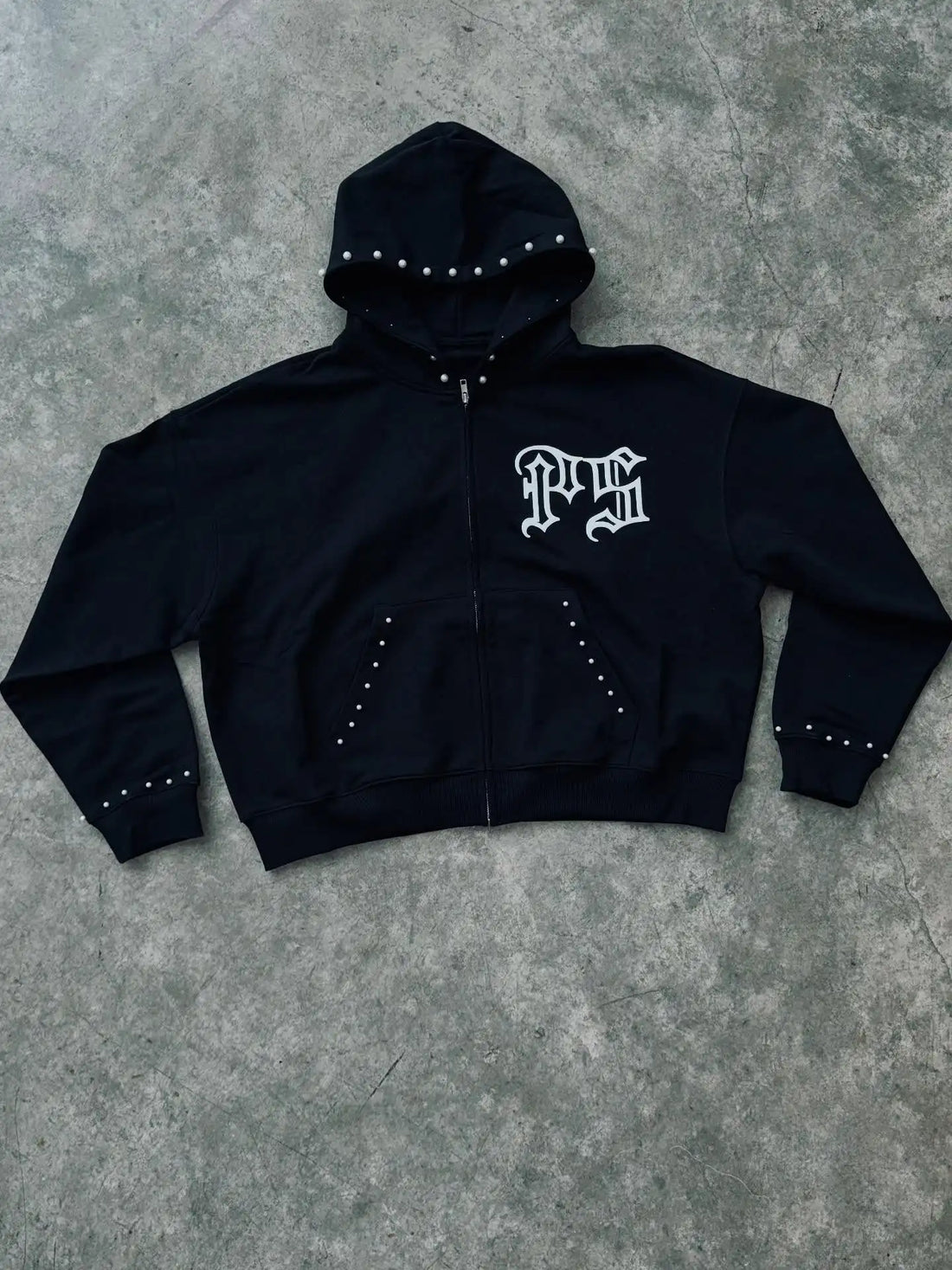 Y2K Style Hoodie with Pearl Details, Gothic Letter Print Zip-Up Hooded Sweatshirt - ATFH