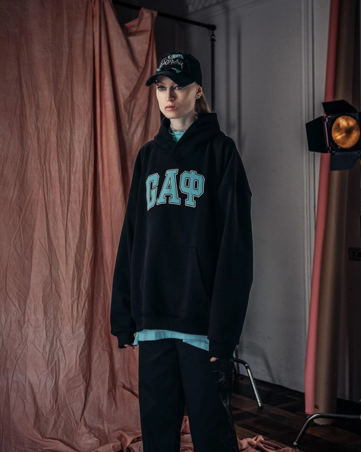 Y2k Gothic Punk Black Letter Printed Pullover Hoodie Men And Women Fashion Harajuku Retro Oversized Long Sleeve Tops - ATFH