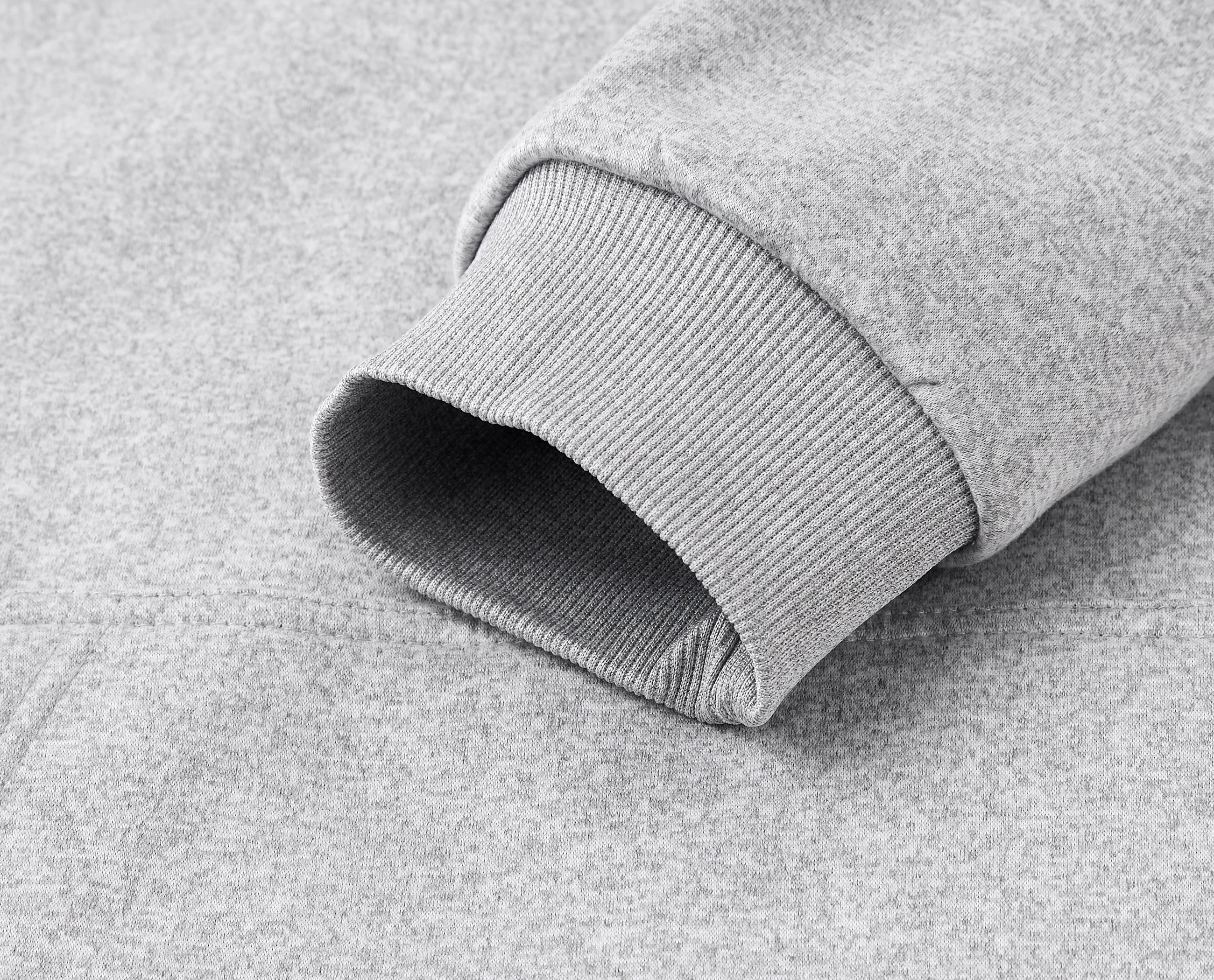 The new smart heating garment is a casual, hooded sweatshirt that can be heated using USB charging. It is designed for outdoor u - ATFH