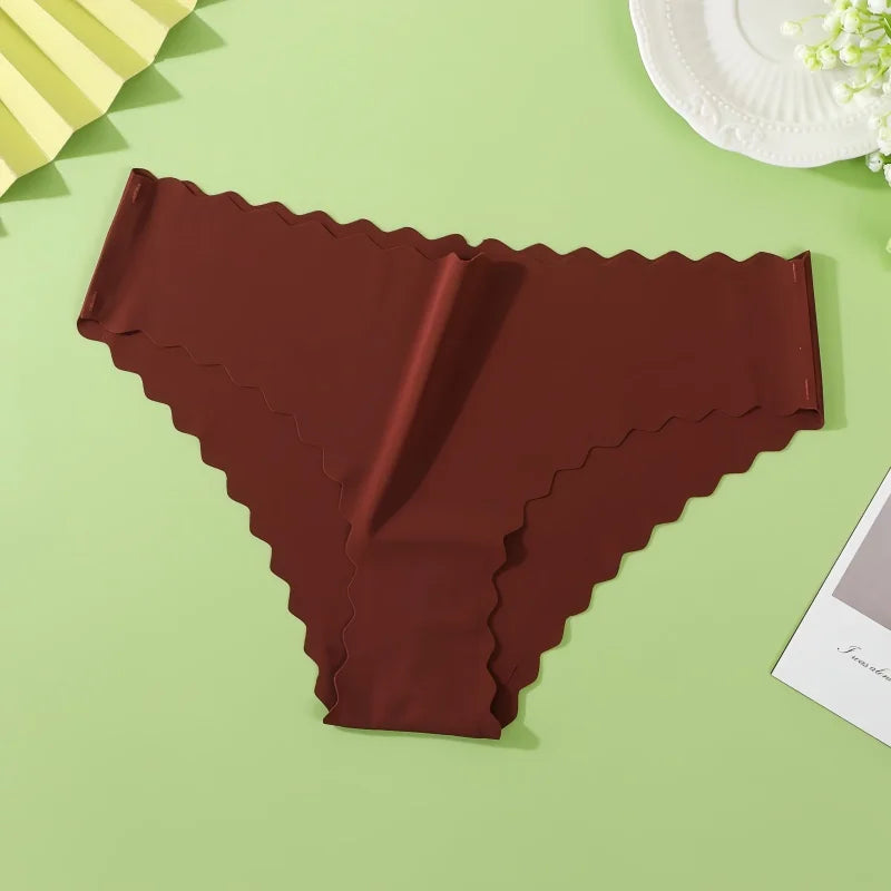 Women Ice Silk Panties Sexy Briefs Seamless Underwear Female Underpants Summer Soft Breathable Panties Stretch Lingerie