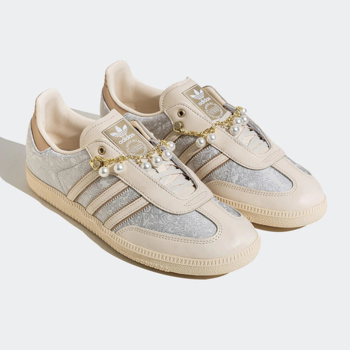 Adidas Official Authentic Three Stripes Women's Lightweight Breathable Wear-resistant Casual Sports Shoes JQ2616 ATFH
