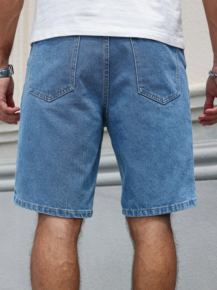 Men's summer denim shorts. A common item in summer. Simple in style. Suitable for casual outings and trips. ATFH