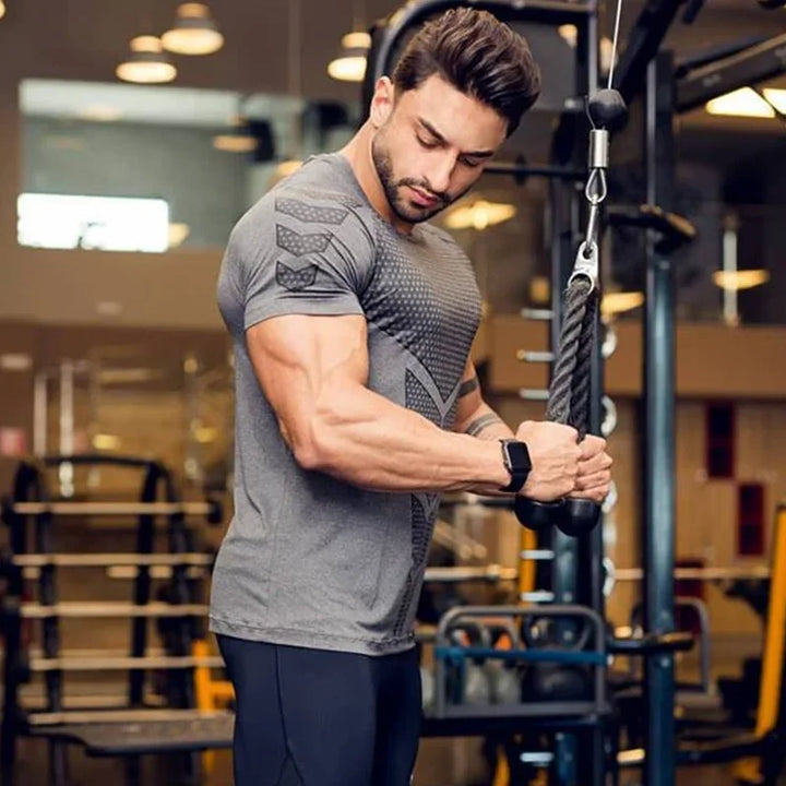 2026 Men Running Sports T-shirt Training Quick Dry Tight Short Sleeves Shirt Bodybuilding compress Fitness Tee Tops men Clothing