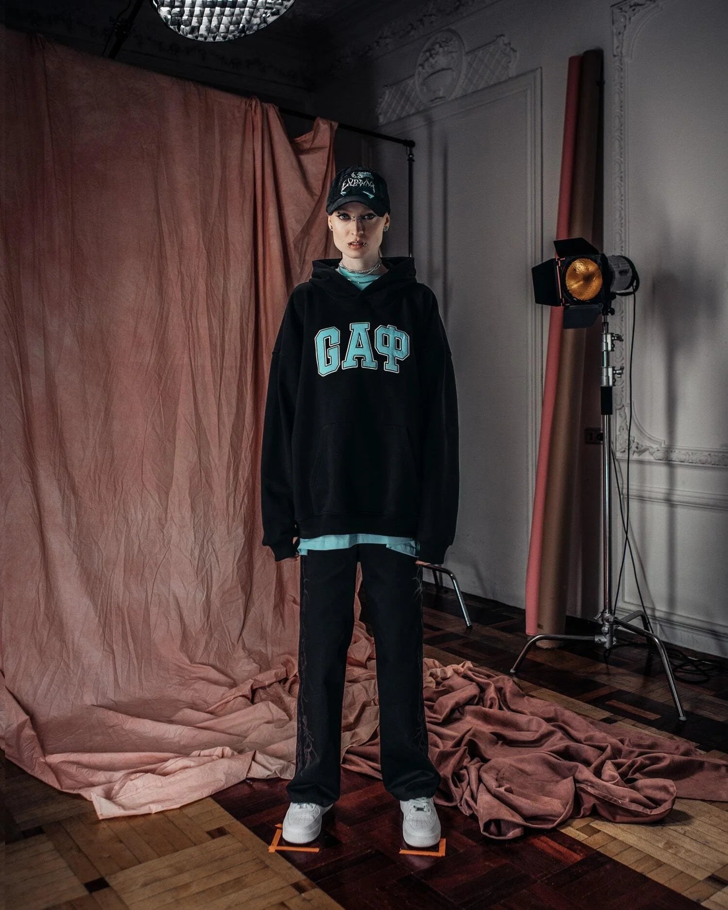 Y2k Gothic Punk Black Letter Printed Pullover Hoodie Men And Women Fashion Harajuku Retro Oversized Long Sleeve Tops - ATFH
