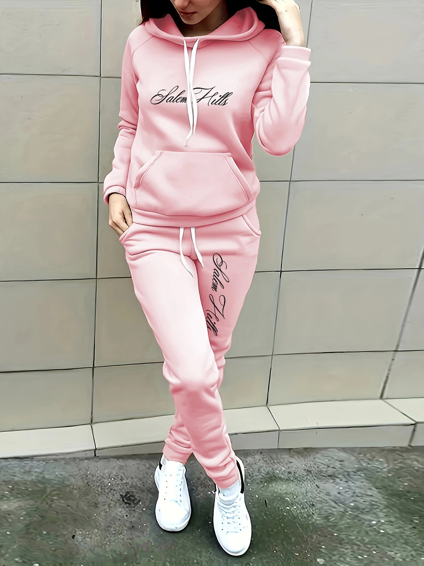 European and American Retro Style Letter-Printed Loose Oversized Hooded Sweatshirt for Women, a Must-Have for Autumn and Winter, Fleece-Lined and Thickened, European and American Trendy Style for Couples, Long-Sleeved Regular