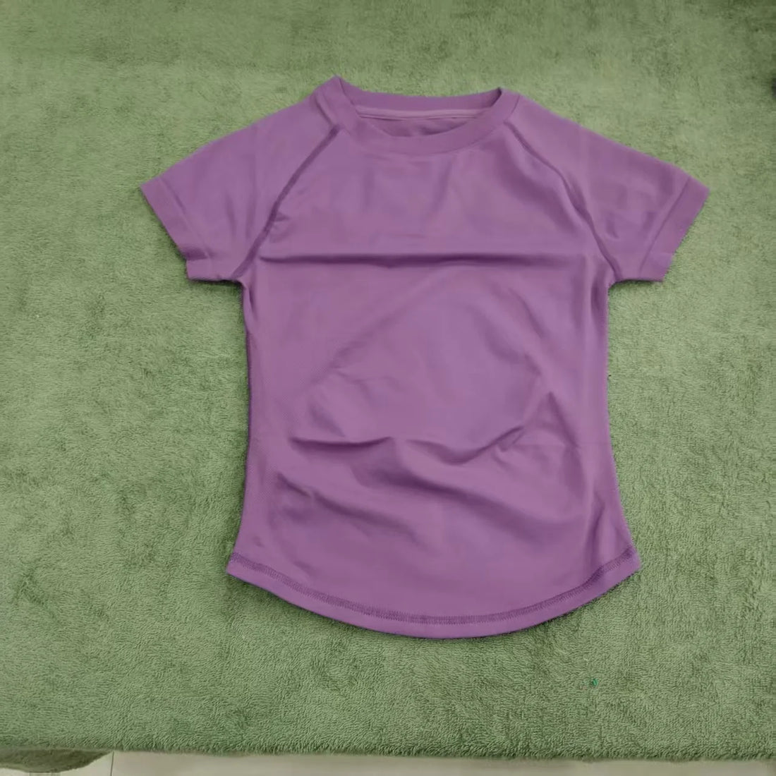 DL0G0 Quick Dry Women's Workout Shirts Short Impact Sleeve Gym Yoga Running Tops, Breathable Active Wear Athletic Tee for Women