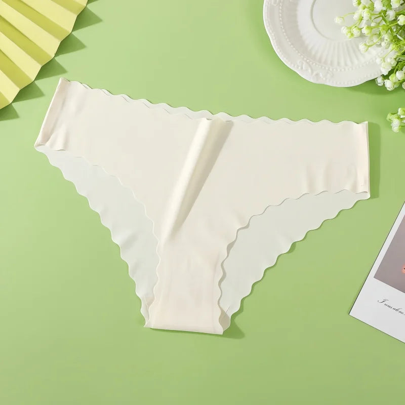 Women Ice Silk Panties Sexy Briefs Seamless Underwear Female Underpants Summer Soft Breathable Panties Stretch Lingerie
