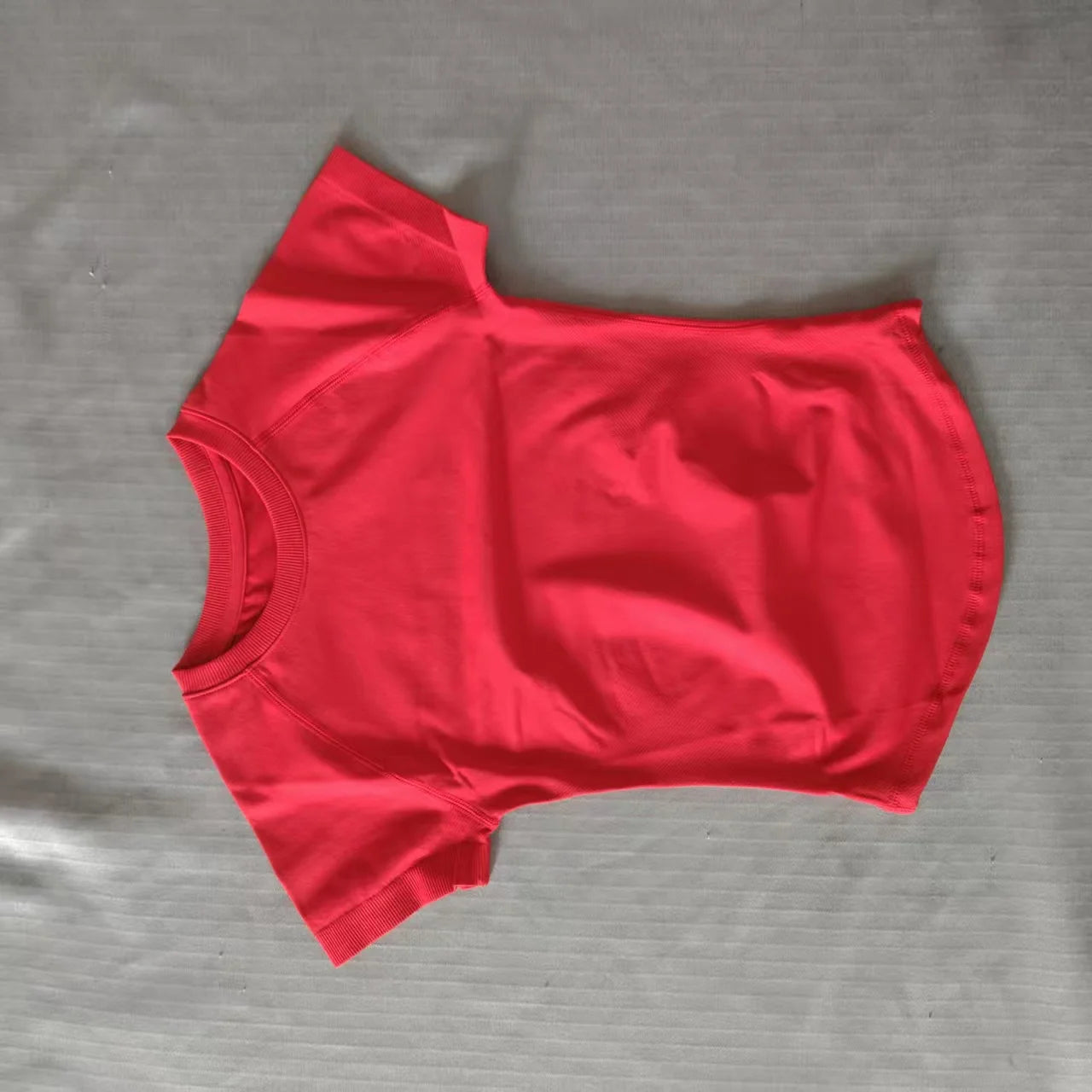 D LOGO Impact Short Sleeve Seamless Yoga Tight Clothing Women Fitness, Yoga, Putilla, Running T-shirt Sweatshirt - ATFH