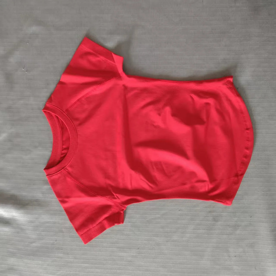 D LOGO Impact Short Sleeve Seamless Yoga Tight Clothing Women Fitness, Yoga, Putilla, Running T-shirt Sweatshirt - ATFH
