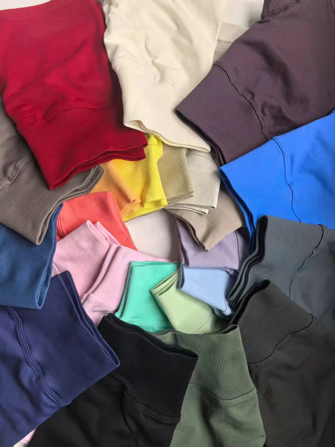 LOGO Tight High Waist Hip Lifting Yoga Pants Seamless Breathable Quick-drying Naked-feeling Sports Fitness Three-point Shorts