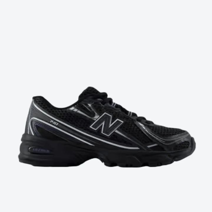 New Balance NB740 unisex black low-top cushioned running sneakers with non-slip sole