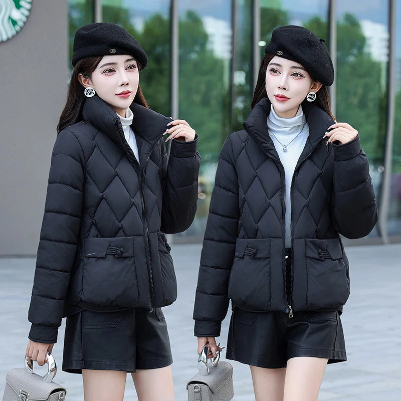New Short Parka Coat Standing Collar Thicken Down Cotton Jacket Winter Warm Bread Jackets Korean Women Receive High Praise ATFH