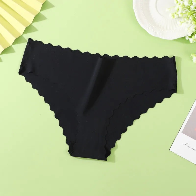 Women Ice Silk Panties Sexy Briefs Seamless Underwear Female Underpants Summer Soft Breathable Panties Stretch Lingerie