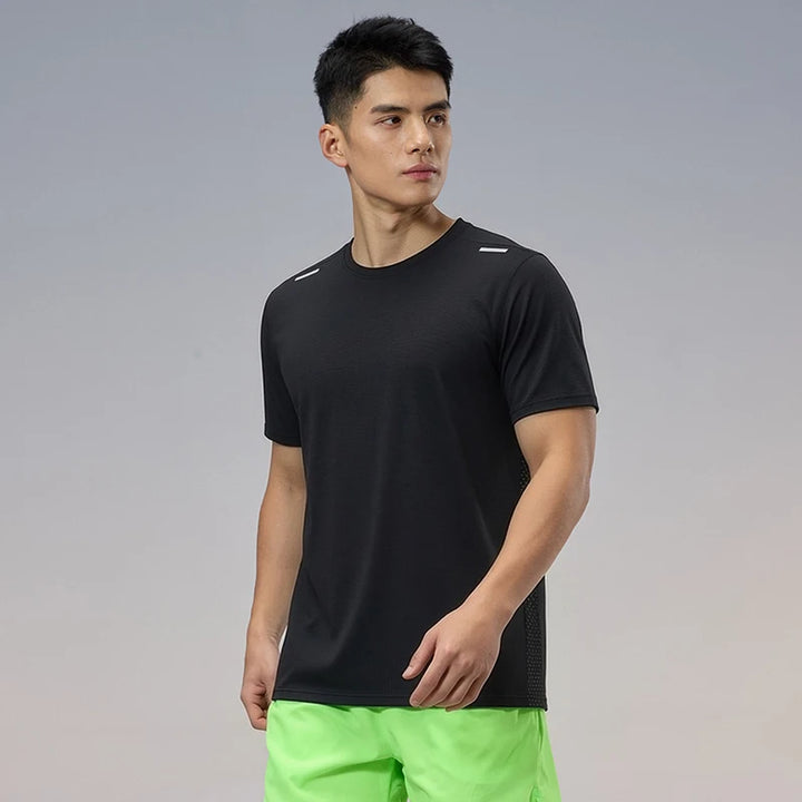 Quick Dry Running T-shirt Men Gym Sports Shirt Comfortable Breathable Outdoor Hiking Fitness Jogging Top